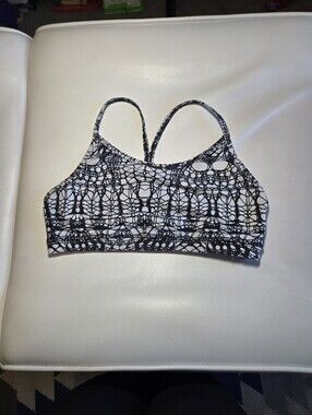 Size 6 Lululemon Bra